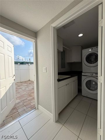 4797 Albacore LN, Fort Myers, FL 33919