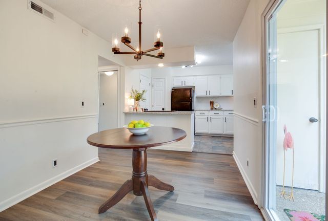 5510 Country Dr Apt 84, Nashville, TN 37211