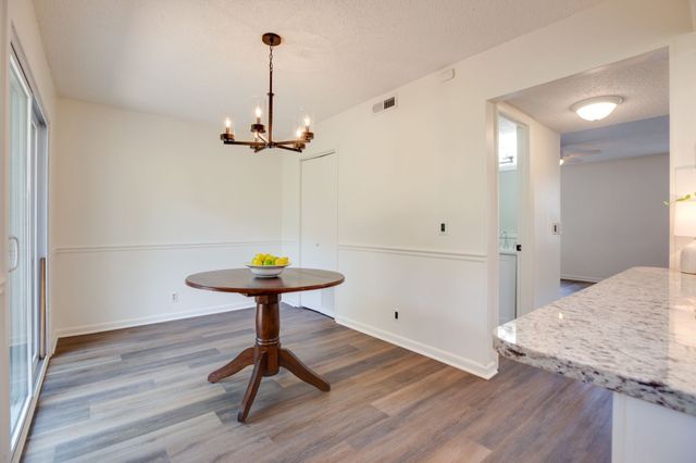 5510 Country Dr Apt 84, Nashville, TN 37211