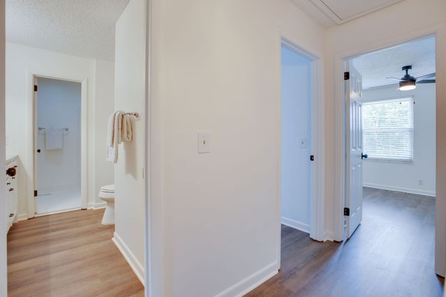 5510 Country Dr Apt 84, Nashville, TN 37211