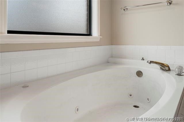 174 Parkhill Place, Bartlesville, OK 74006