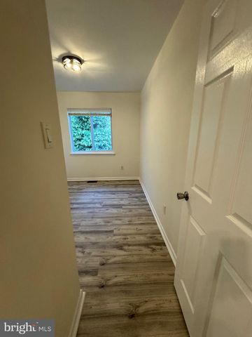 2706 2ND ST SE, Washington, DC 20032