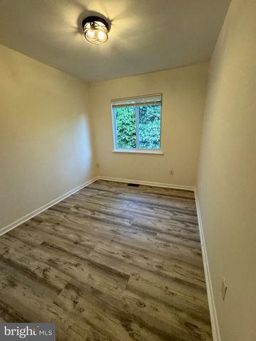 2706 2ND ST SE, Washington, DC 20032