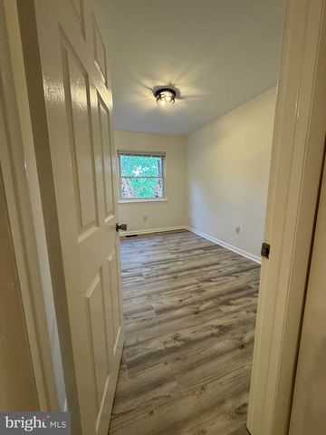 2706 2ND ST SE, Washington, DC 20032