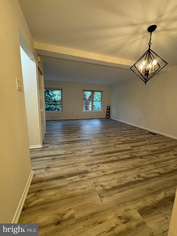 2706 2ND ST SE, Washington, DC 20032