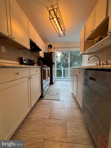 2706 2ND ST SE, Washington, DC 20032