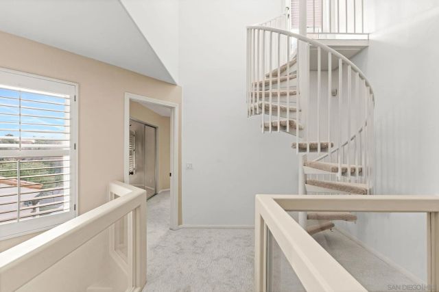 7455 Draper Ave 2, La Jolla, CA 92037