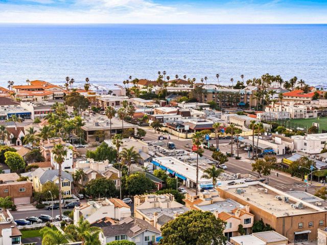 7455 Draper Ave 2, La Jolla, CA 92037