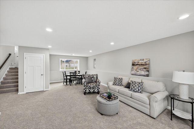 1756 Squirrel Way, New Richmond, WI 54017