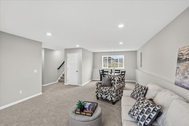 1756 Squirrel Way, New Richmond, WI 54017