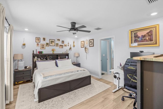 11202 NW FERNBROOK Drive, Port St. Lucie, FL 34987