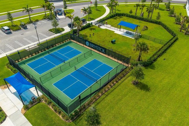11202 NW FERNBROOK Drive, Port St. Lucie, FL 34987