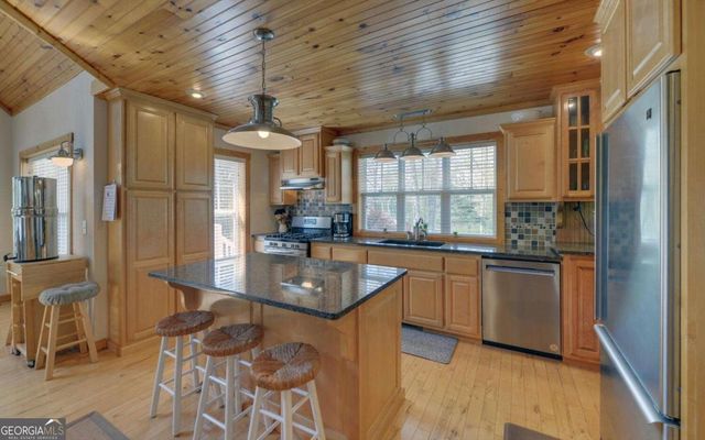 202 Dove Lane, Morganton, GA 30560