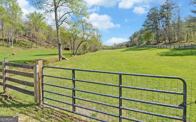 202 Dove Lane, Morganton, GA 30560