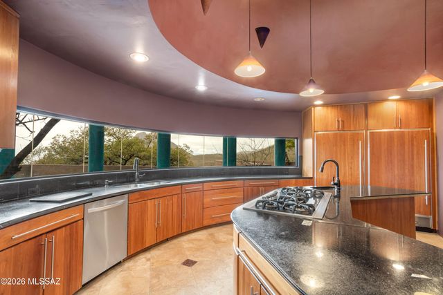 456 N Wick Way, Bisbee, AZ 85603