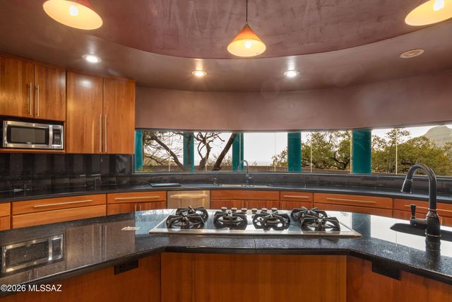 456 N Wick Way, Bisbee, AZ 85603