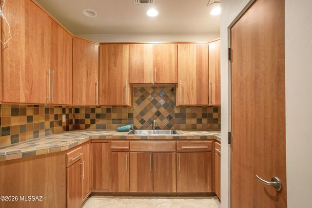 456 N Wick Way, Bisbee, AZ 85603