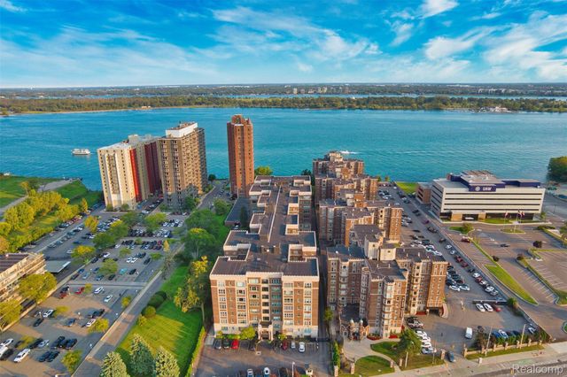 8120 E Jefferson Avenue 1B1, Detroit, MI 48214