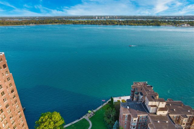 8120 E Jefferson Avenue 1B1, Detroit, MI 48214