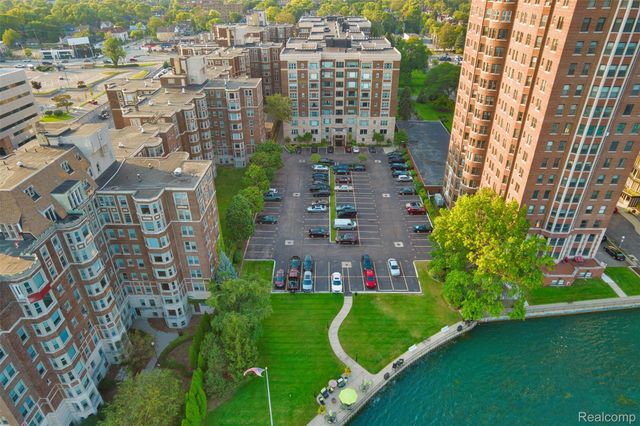 8120 E Jefferson Avenue 1B1, Detroit, MI 48214