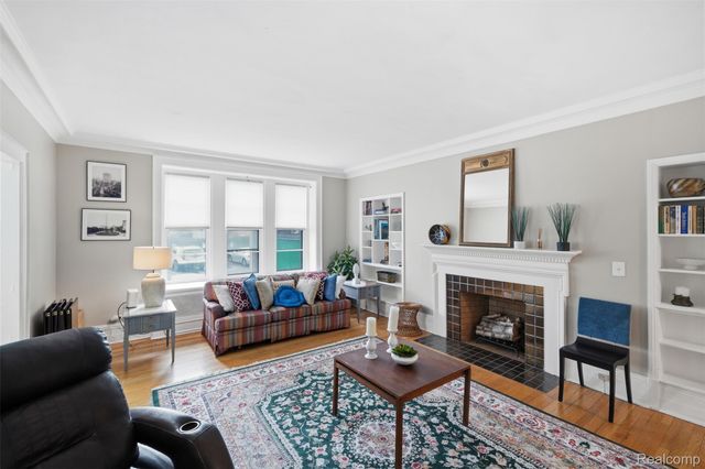 8120 E Jefferson Avenue 1B1, Detroit, MI 48214