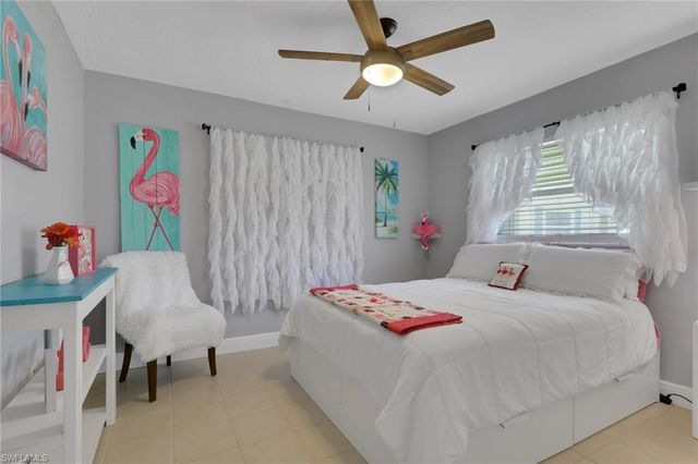 640 27th ST SW, Naples, FL 34117