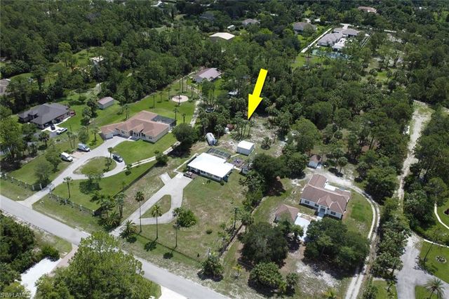 640 27th ST SW, Naples, FL 34117