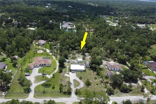 640 27th ST SW, Naples, FL 34117
