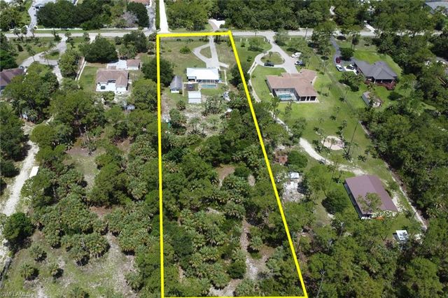 640 27th ST SW, Naples, FL 34117