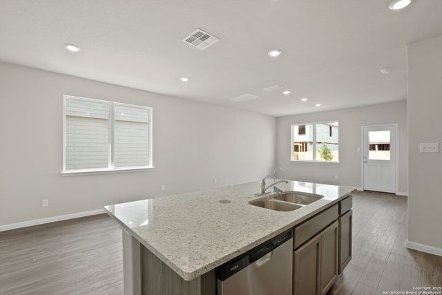 10311 Eve Gardens, San Antonio, TX 78224