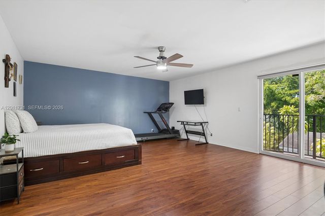 2949 SW 18th Ter, Fort Lauderdale, FL 33315