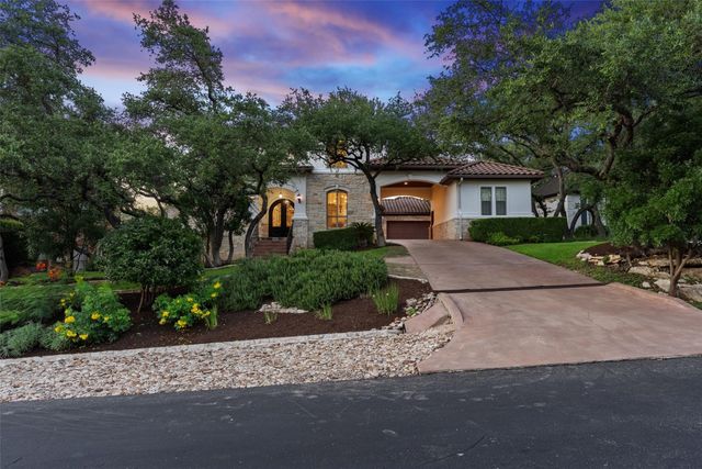 18 Hedgebrook WAY, The Hills, TX 78738