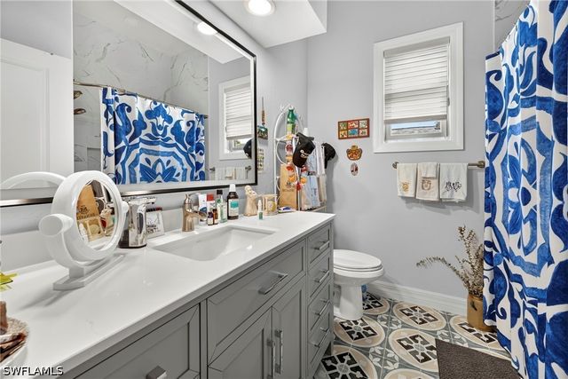 205 2nd ST, Bonita Springs, FL 34134