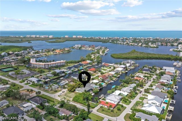 205 2nd ST, Bonita Springs, FL 34134