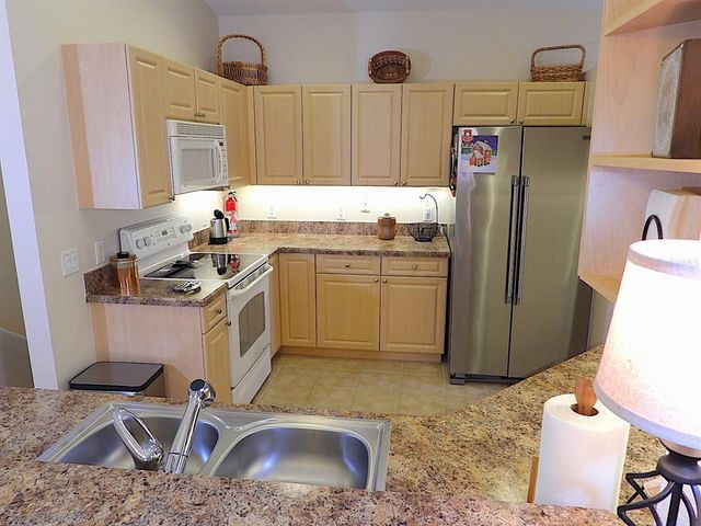 5373 COMPASS POINT 1, Oxford, FL 34484