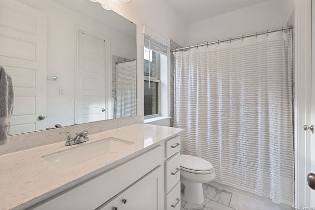 1937 Creekview, Seguin, TX 78155