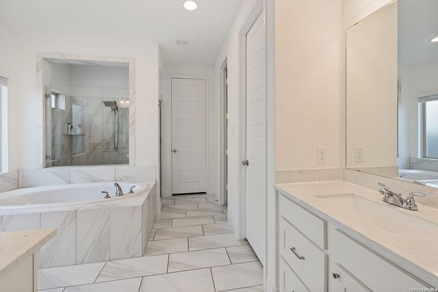 1937 Creekview, Seguin, TX 78155