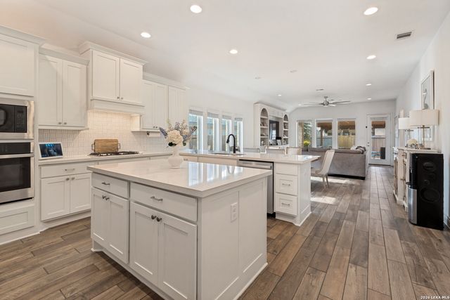 1937 Creekview, Seguin, TX 78155