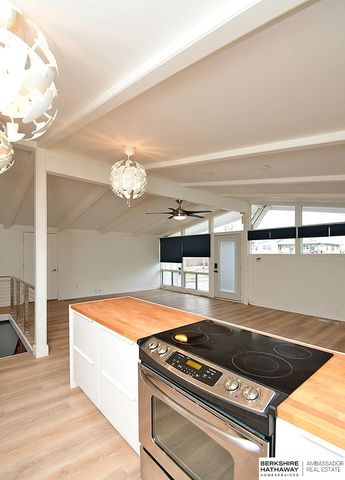 6927 Bedford Avenue, Omaha, NE 68104