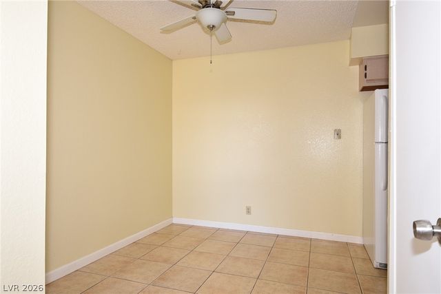 3151 Soaring Gulls Drive 2152, Las Vegas, NV 89128