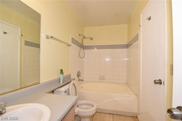 3151 Soaring Gulls Drive 2152, Las Vegas, NV 89128