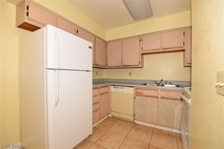 3151 Soaring Gulls Drive 2152, Las Vegas, NV 89128