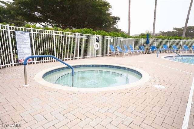 10062 Spyglass Hill LN, Fort Myers, FL 33966