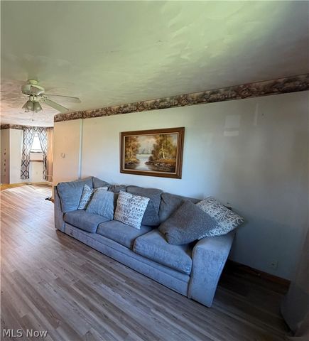 3172 Creek Road, Kingsville, OH 44048
