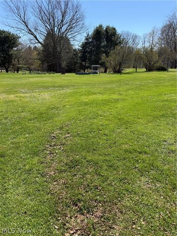 3172 Creek Road, Kingsville, OH 44048