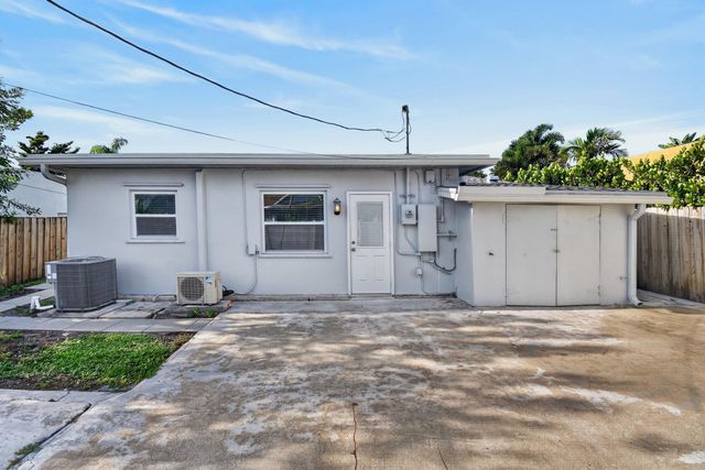 715 Green Street, West Palm Beach, FL 33405
