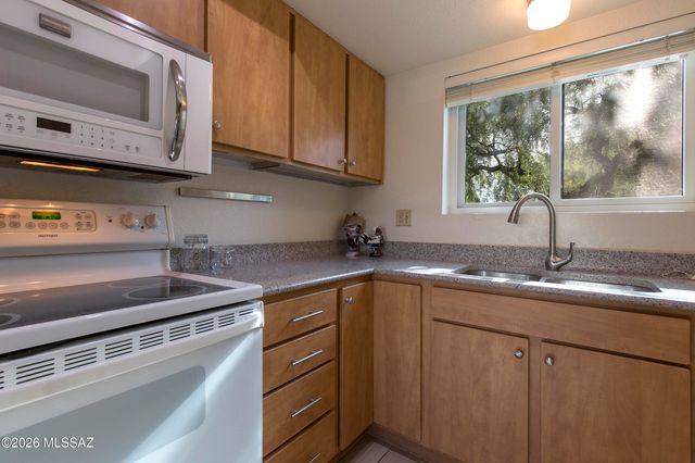 3465 N Richland Drive, Tucson, AZ 85719
