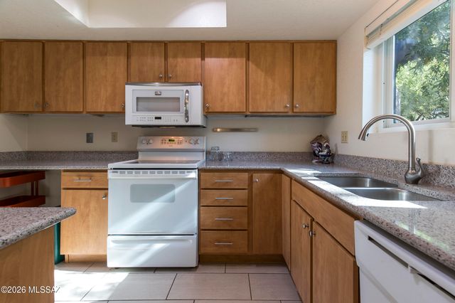 3465 N Richland Drive, Tucson, AZ 85719