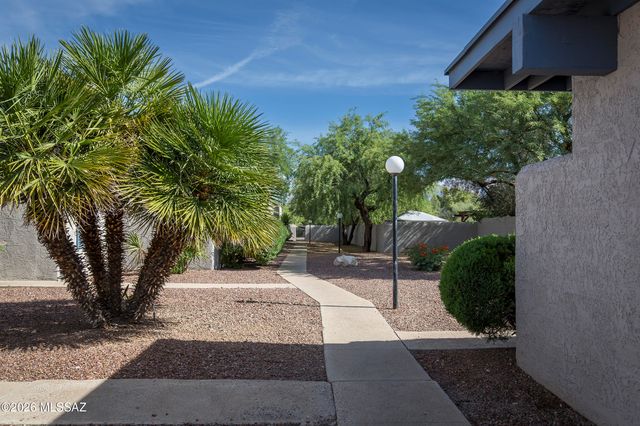 3465 N Richland Drive, Tucson, AZ 85719