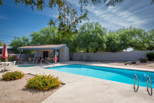 3465 N Richland Drive, Tucson, AZ 85719